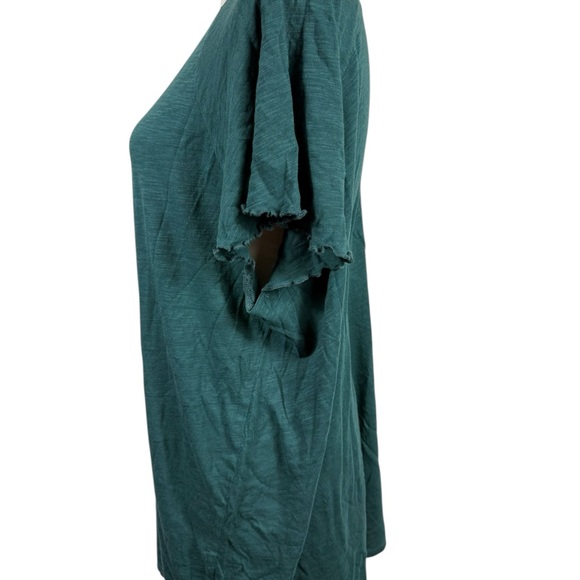 Torrid classic T-shirt Short Sleeve in green size 3-3X/22-24 - Picture 5 of 7